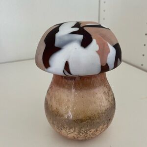 Anthropologie Cheena Harvest Fresh Eucalyptus and Cedar Glass Mushroom Candle